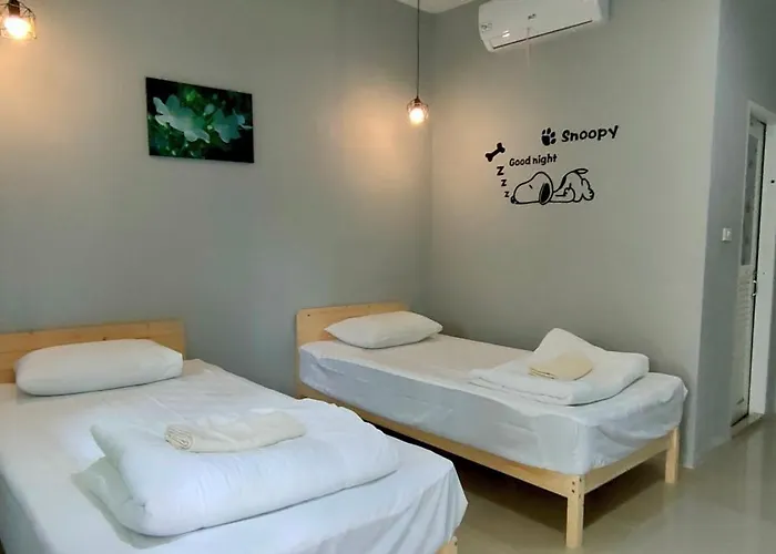 บ้านไม้หอมบูติค สวนผึ้ง โรงแรม