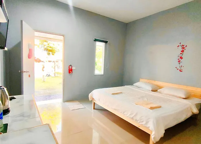 บ้านไม้หอมบูติค สวนผึ้ง โรงแรม บ้านบ่อหวี