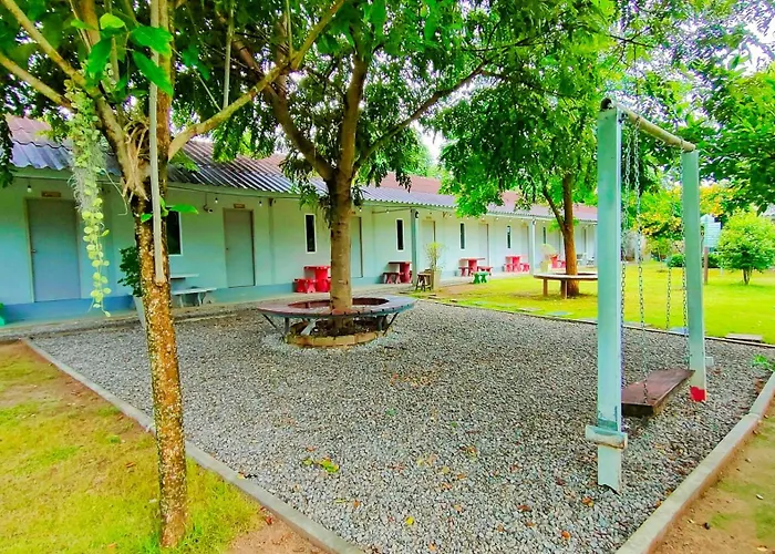บ้านไม้หอมบูติค สวนผึ้ง โรงแรม