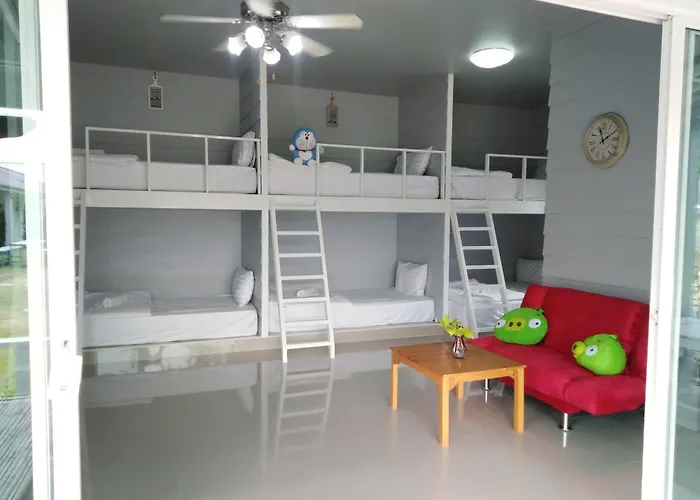 บ้านไม้หอมบูติค สวนผึ้ง โรงแรม บ้านบ่อหวี