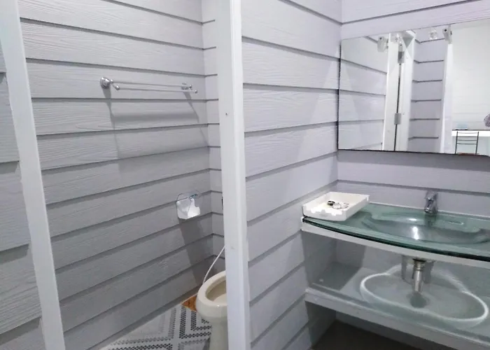 บ้านไม้หอมบูติค สวนผึ้ง โรงแรม บ้านบ่อหวี